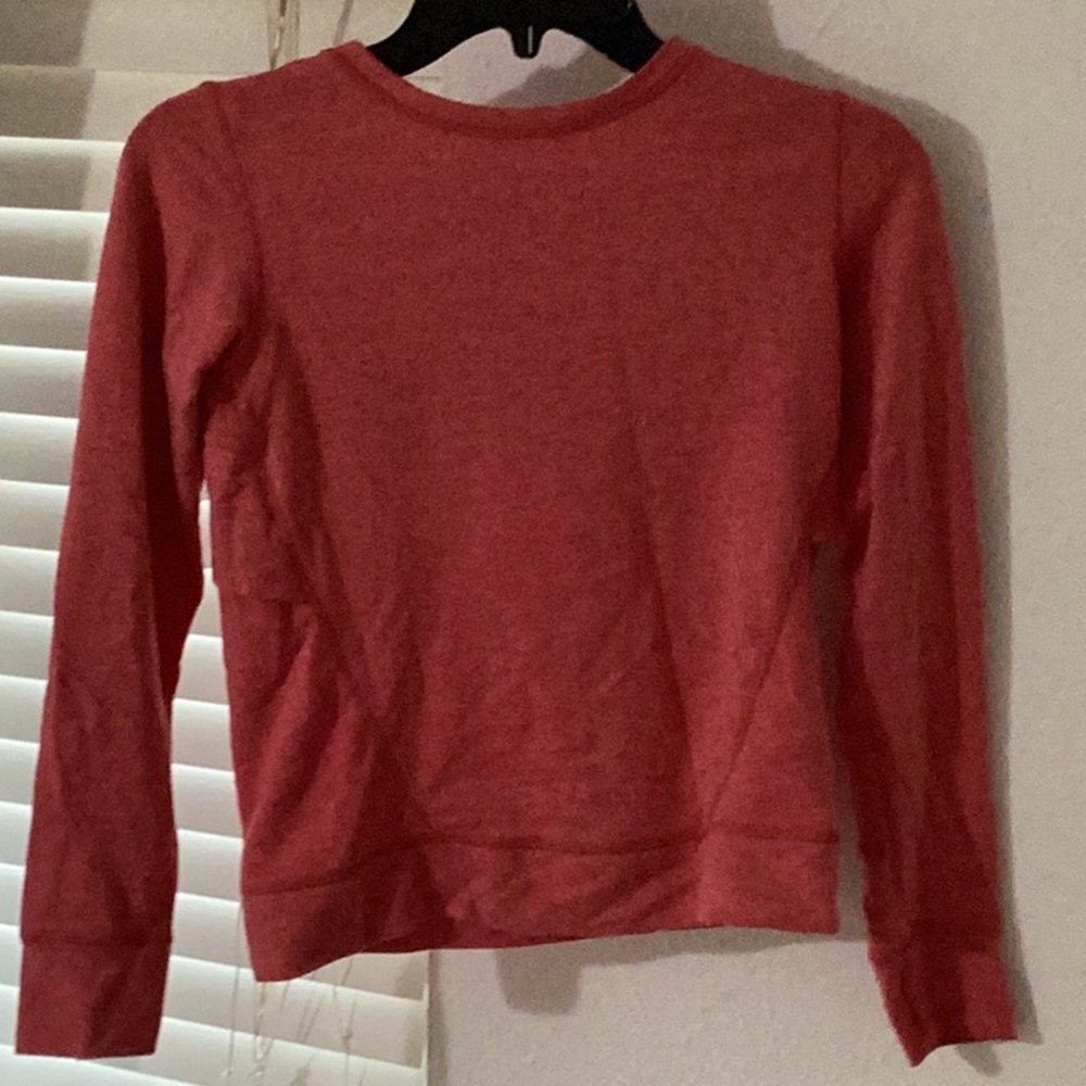 Athletic Works girls medium long sleeve shirt